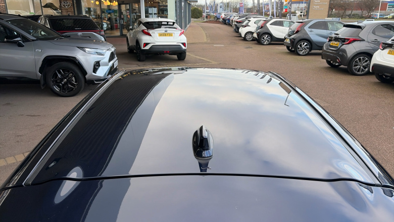 Toyota Corolla 1.8 VVT-i Hybrid Design 5dr CVT Hybrid Hatchback